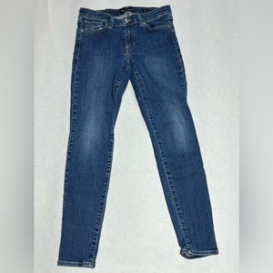 Lucky Brand Eva Super Skinny size 4/27